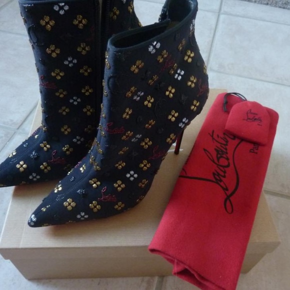Christian Louboutin Black 'so Kate' Logo Booties - Picture 3 of 5